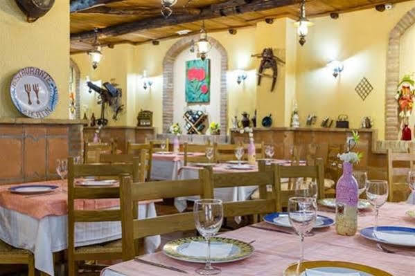 Hotel Hospederia Zacatin Alcala La Real Exterior photo